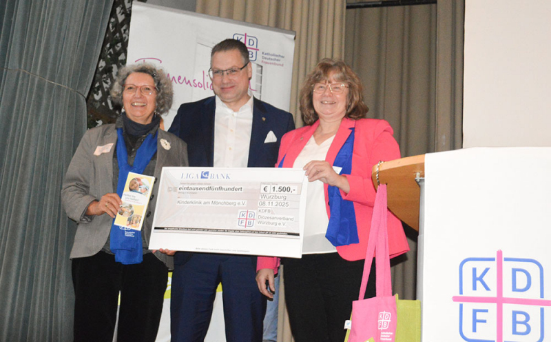 Frauenbund spendet für die Missio Kinderklinik